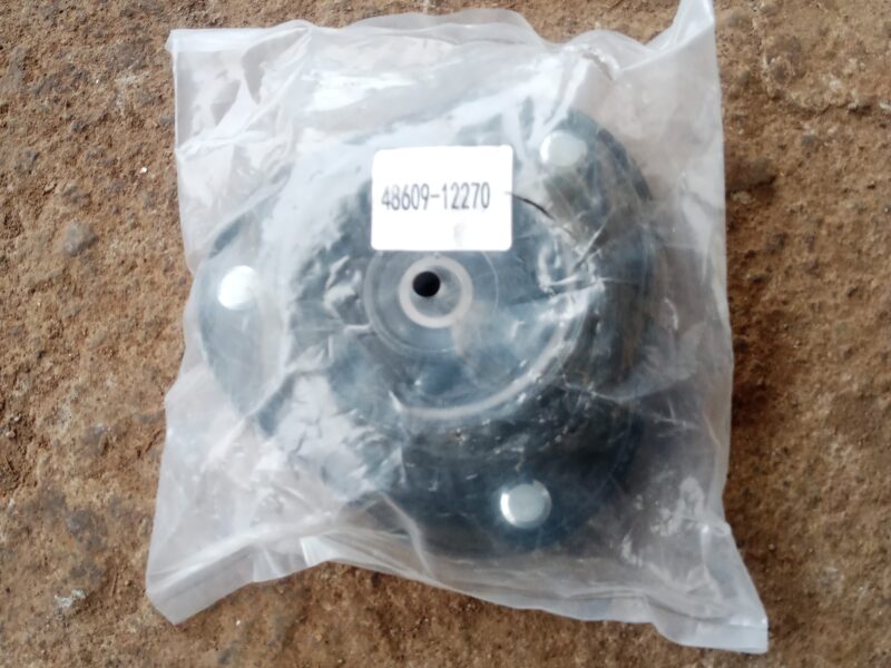 Nissan Nv200/Advan Shock Mounting